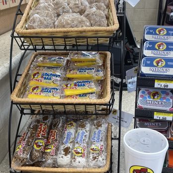 Buc-ee’s - Convenience Stores Near Me - Luling, Texas Buc-ee’s - Convenience Stores Near Me - Luling, Texas