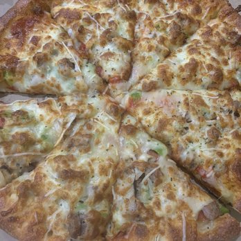 Bada Bing Pizza - Deluxe Pizza - Pizza Near Me - Painesville, Ohio