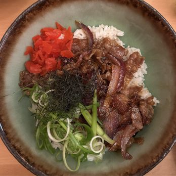 Somenya - Soba restaurant - Beef sukiyaki don - Japanese Near Me - Boston, Massachusetts