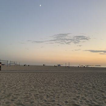 Long Beach - Beaches Near Me - Long Beach, California