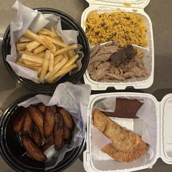 Jibaritos De La Isla - Yucca frita, lechon with arroz con condules, platanos, beef empanada, alcapurria - Dominican Near Me - San Diego, California