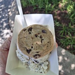 Mojo Cookie Dough and Creamery