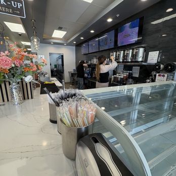 Happy Tea - Bubble Tea Near Me - Bakersfield, California