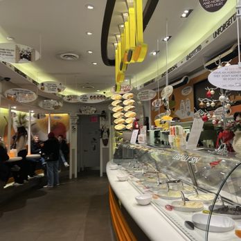 Rice To Riches - Inside - Desserts Near Me - New York, New York Rice To Riches - Inside - Desserts Near Me - New York, New York