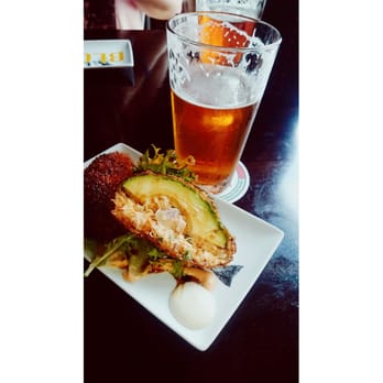 Taps & Apps - Fat Tire on draft!  With a nice creamy delicious Avocado Bomb, more greens for crunch please! - New American Near Me - Mililani, Hawaii