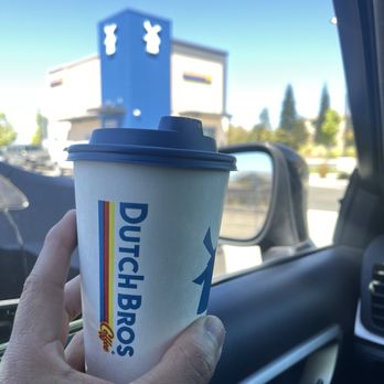 Dutch Bros Coffee - Chai pumpkin spice tea - Juice Bars & Smoothies Near Me - Rocklin, California