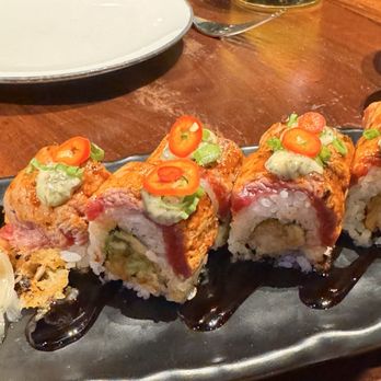 Limon - Shrimp tempura and beef on top. - Peruvian Near Me - Redwood City, California