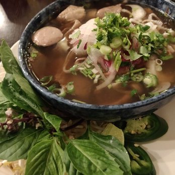 Viet House - #17 house special pho. Everyone gets their own personal amount of basil and uncooked bean sprouts - Vietnamese Near Me - Vancouver, British Columbia Viet House - #17 house special pho. Everyone gets their own personal amount of basil and uncooked bean sprouts - Vietnamese Near Me - Vancouver, British Columbia