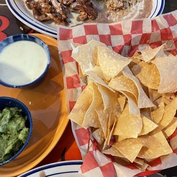 Habaneros Mexican Grill - Tortilla Chips with queso & guacamole - Mexican Near Me - Broken Arrow, Oklahoma Habaneros Mexican Grill - Tortilla Chips with queso & guacamole - Mexican Near Me - Broken Arrow, Oklahoma