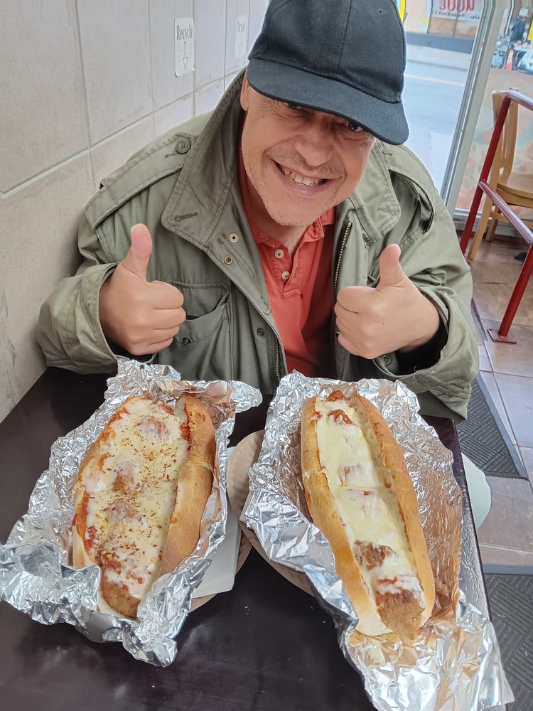 Food from Joe's Brick Oven Pizza