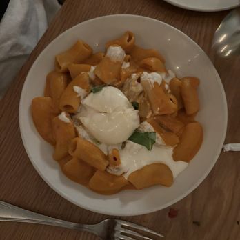 La Pecora Bianca SoHo - Rigatoni in vodka sauce with Burratta - Mediterranean Near Me - New York, New York
