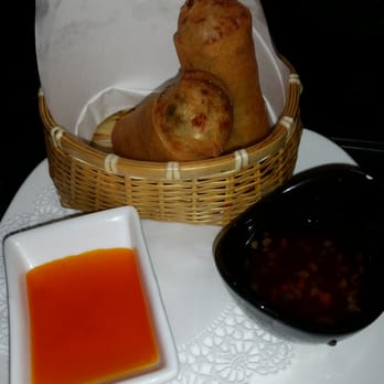 Grace's Mandarin - Spring rolls, solid but pretty pricey at 10 bucks - Asian Fusion Near Me - Oxon Hill, Maryland Grace's Mandarin - Spring rolls, solid but pretty pricey at 10 bucks - Asian Fusion Near Me - Oxon Hill, Maryland