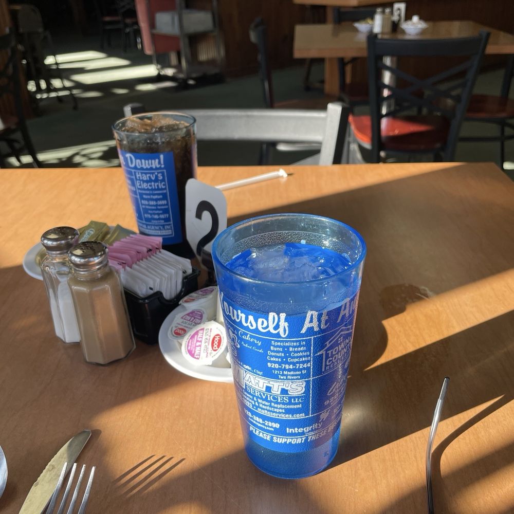 Anchor Down Family Diner - Gotta love the ads on the glasses! - Breakfast & Brunch Near Me - Kewaunee, Wisconsin Anchor Down Family Diner - Gotta love the ads on the glasses! - Breakfast & Brunch Near Me - Kewaunee, Wisconsin