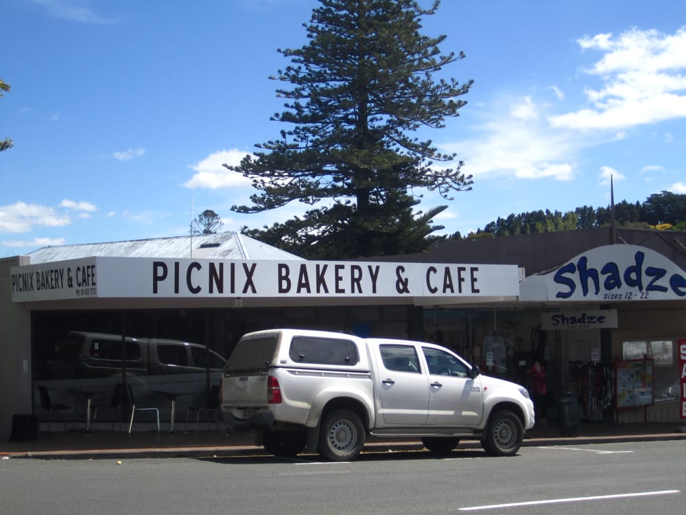PICNIX BAKERY AND CAFE 68 Neville St, Warkworth, Auckland, New Zealand Bakeries Phone