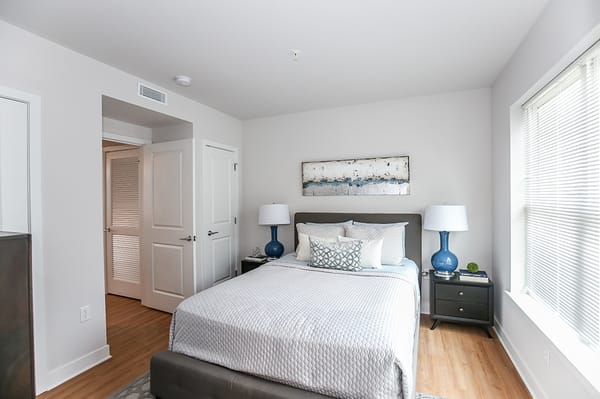 1600 Pennsylvania Ave SE Apartments by null