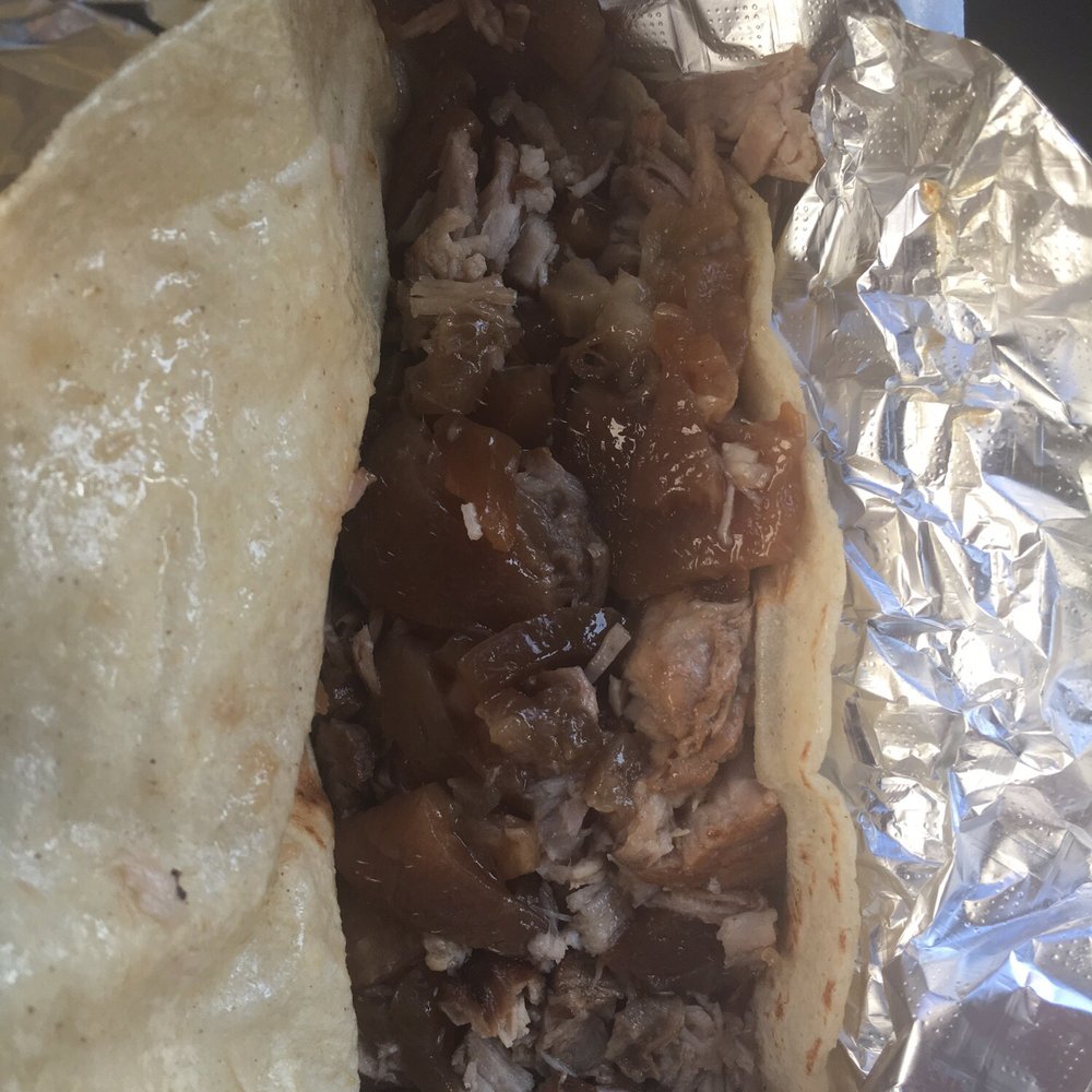 Carnitas El Rey - Carnitas before the toppings - Tacos Near Me - Oxnard, California Carnitas El Rey - Carnitas before the toppings - Tacos Near Me - Oxnard, California