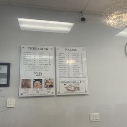 Perfect ibrow Threading