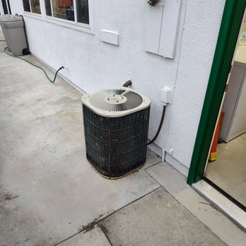 Conejo Services - Old condenser that was replaced. - Heating & Air Conditioning/HVAC Near Me - Newbury Park, California