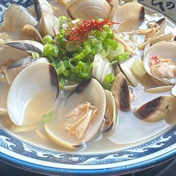 HINODEYA Ramen Berkeley - Yummy Hamaguri Ramen (Littleneck Clams) - Ramen Near Me - Berkeley, California HINODEYA Ramen Berkeley - Yummy Hamaguri Ramen (Littleneck Clams) - Ramen Near Me - Berkeley, California