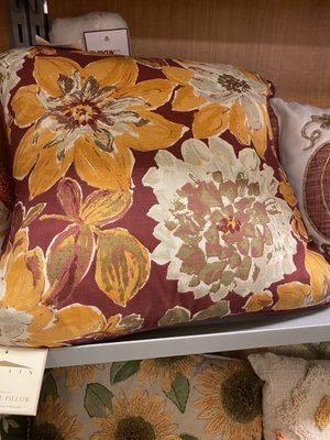 TJ MAXX - Updated January 2026 - 33 Photos & 37 Reviews - 1920 Cordova