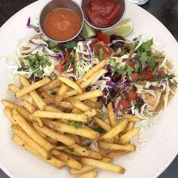 Viewpoint Brewing - Tacos - one of each kind (portobello, oxtail, and grilled fish) - Breweries Near Me - Del Mar, California Viewpoint Brewing - Tacos - one of each kind (portobello, oxtail, and grilled fish) - Breweries Near Me - Del Mar, California