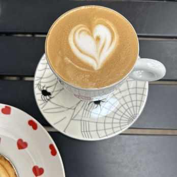 Delices De Maurice - Latte - Bakeries Near Me - Katy, Texas