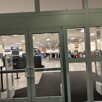 Dick's - Sports Wear Near Me - Paramus, New Jersey