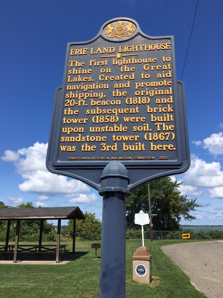 ERIE LAND LIGHTHOUSE - 20 Photos - Landmarks & Historical Buildings