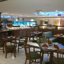 Manhattan Deli