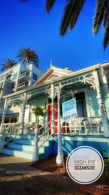 The Famous High Pie at the Top Gun House by null