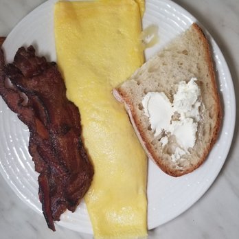 La Vie - Ham omelet - Cocktail Bars Near Me - Washington, DC, District of Columbia