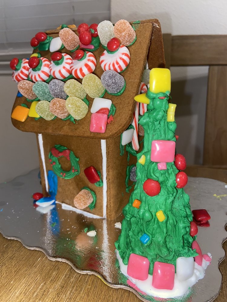 Gingerbread On The Go Logo