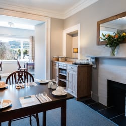 Derrybeg Bed and Breakfast - Derrybeg B&B Dining Room Pitlochry
