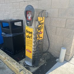 Giant Eagle - Free Air