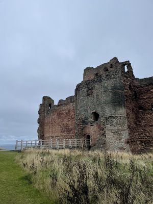 Tantallon Castle by null