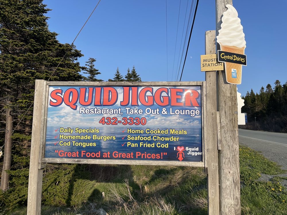 SQUID JIGGER LOUNGE Updated August 2024 11 Photos Calvert, Cape