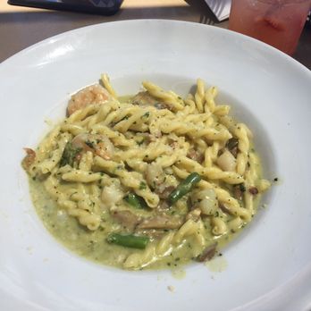 Bluewater Grill - Pesto Pasta with Shrimp and Bay Scallops - Seafood Near Me - Avalon, California