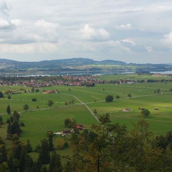 Schloss Neuschwanstein - Landmarks & Historical Buildings Near Me - Schwangau, BY
