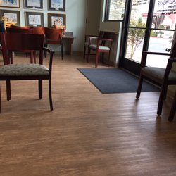 Mission Center Healthcare - Waiting room, quite and clean!