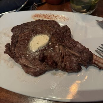 Garlic - Surf and turf lol - Steakhouses Near Me - Stroudsburg, Pennsylvania