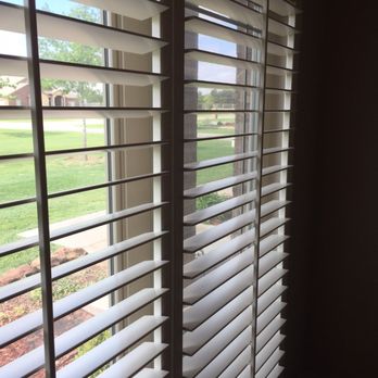 Elite Blinds and Shutters - 3 1/2" wood shutters - Shutters Near Me - Lubbock, Texas Elite Blinds and Shutters - 3 1/2" wood shutters - Shutters Near Me - Lubbock, Texas