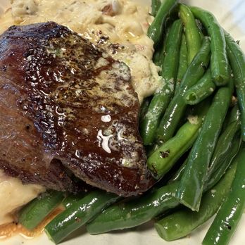 Microsoft Cafe 43 - Flank Steak - Cafeteria Near Me - Redmond, Washington