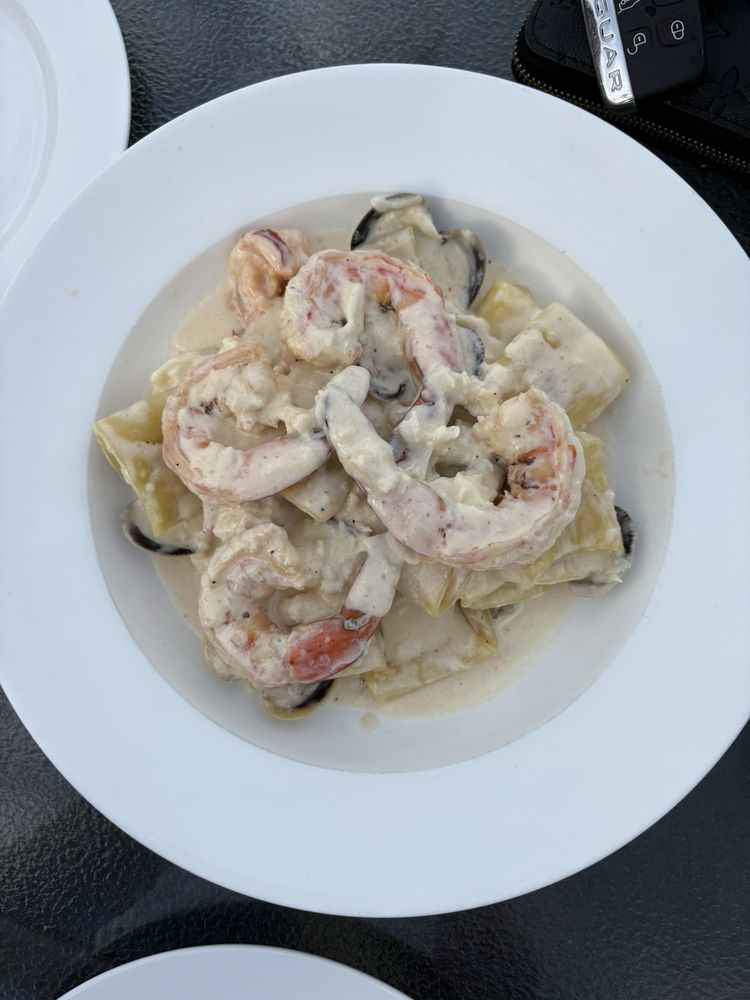 Food from Maurizio's on the Water