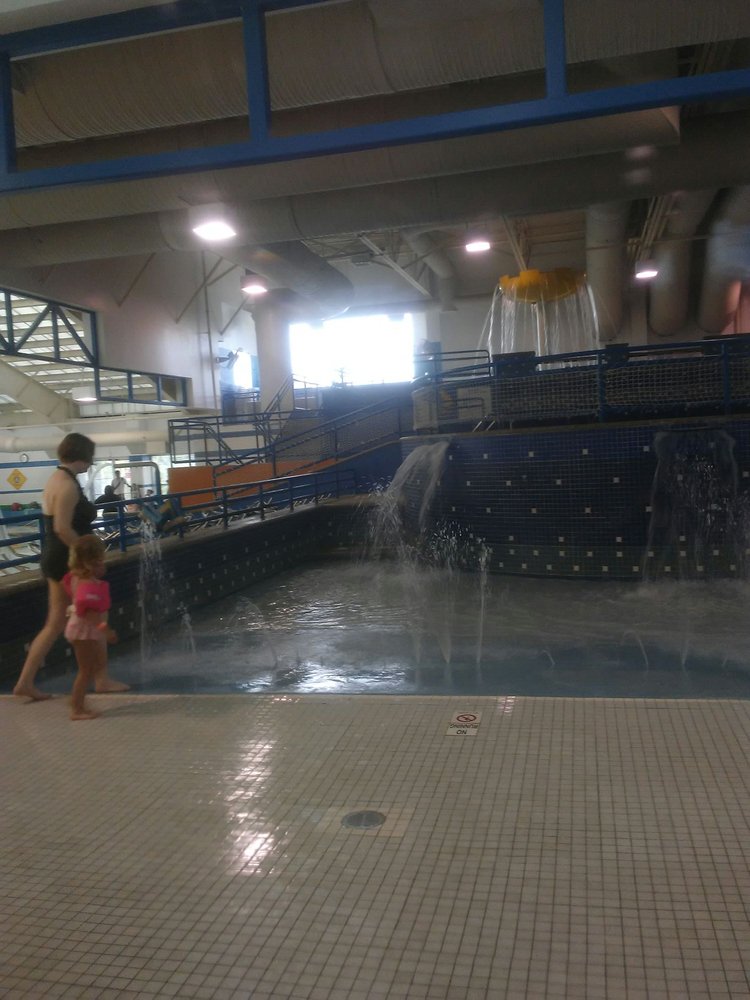 ROLLINGCRESTCHILLUM SPLASH POOL 21 Reviews Recreation Centers