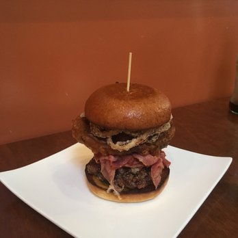 310 Eatery - 405 Traffic Jam- I heard it was pretty dang good. - Burgers Near Me - Albany, California