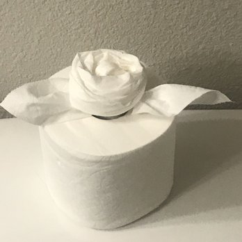 Green Leaf Maid Services - They went the extra mile to decorate. - Home Cleaning Near Me - Spring, Texas Green Leaf Maid Services - They went the extra mile to decorate. - Home Cleaning Near Me - Spring, Texas