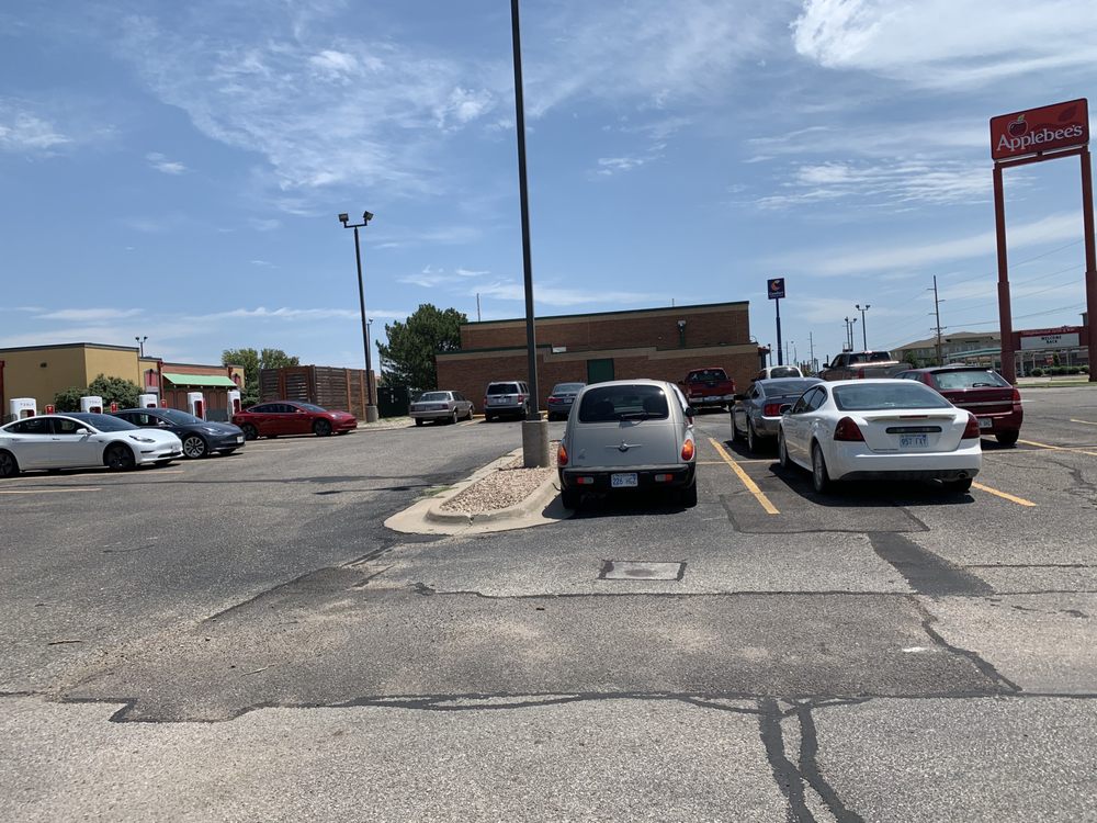 TESLA SUPERCHARGER Updated June 2024 4101 Vine St, Hays, Kansas