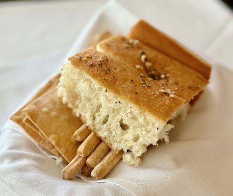 L'Opera Italian Restaurant by null