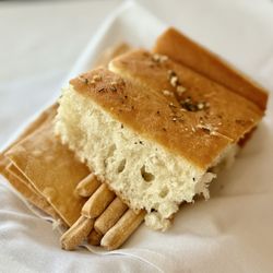 L'Opera - Their bread (complimentary)