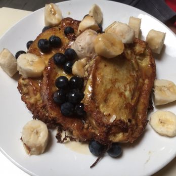 The Well - French toast with fruit. - Bars Near Me - Oakland, California The Well - French toast with fruit. - Bars Near Me - Oakland, California